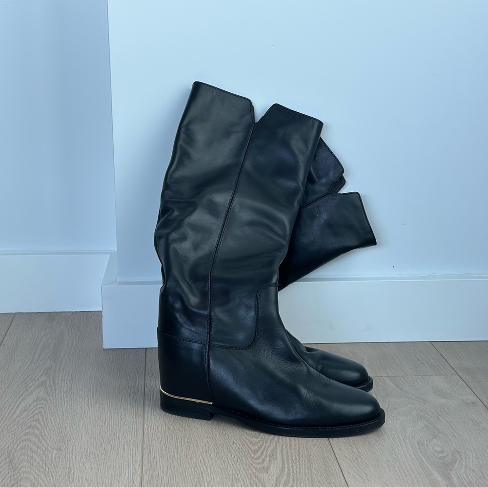 Chic Black Leather Heeled Boots